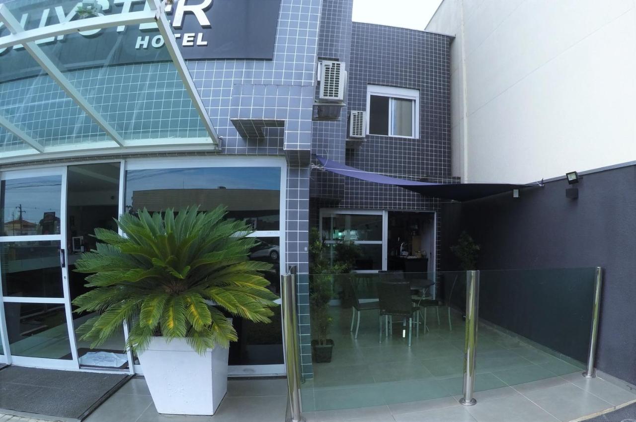 Hollyster 2* Curitiba