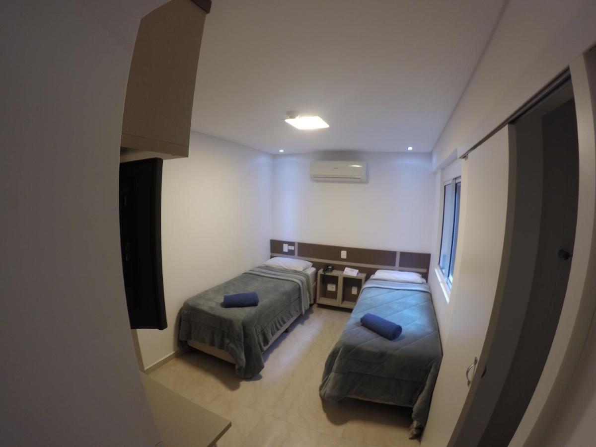 Hollyster Hotel Curitiba